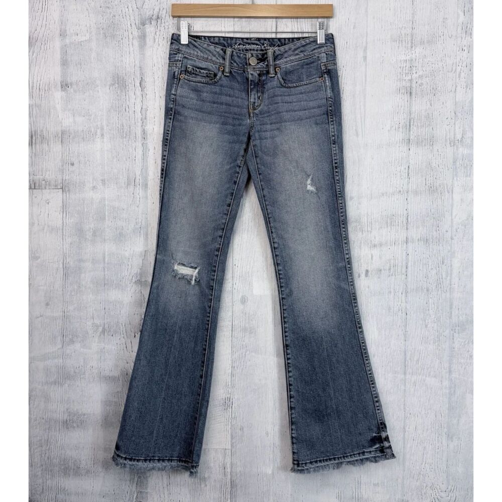 American Eagle Flare Bootcut Jeans Flap Pockets Distressed Size 2 (Fit 28x31)